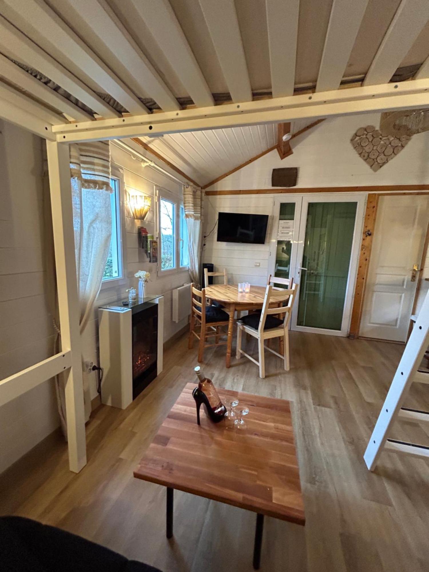En Toute Quietude Lissac-sur-Couze Esterno foto
